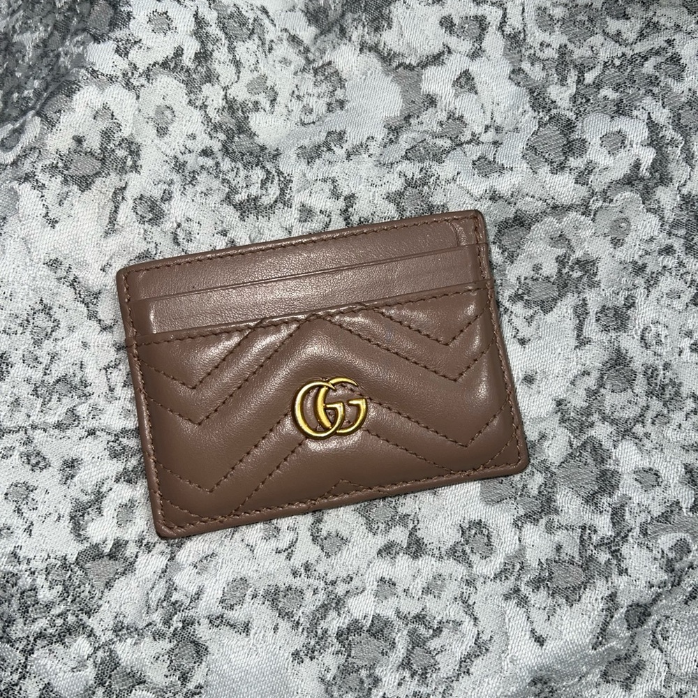 Gucci Marymount Card Holder in Dusty Rose